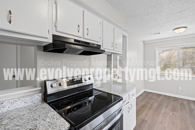 Building Photo - 5535 Quail Thicket