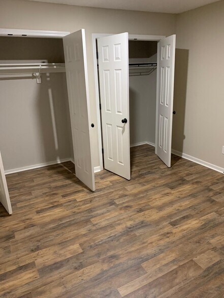 Building Photo - 286 R Sands Rd