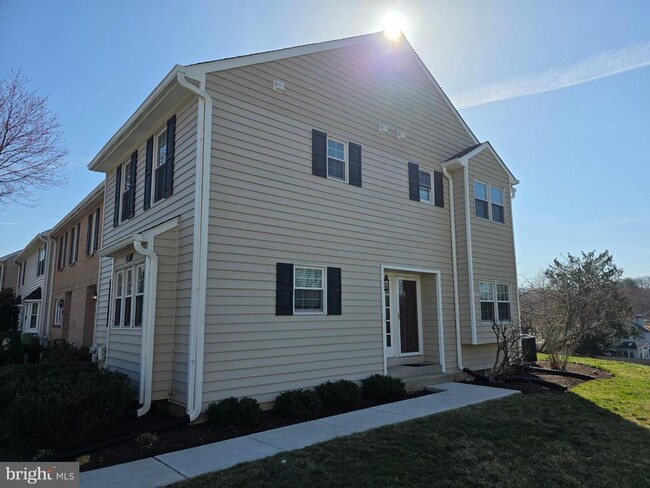 Primary Photo - 307 Meadow Ct