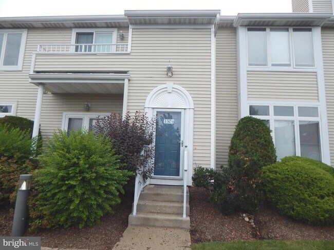 Building Photo - 3304 Hemmingway Dr