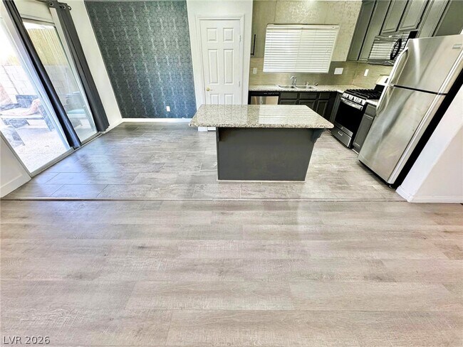 Building Photo - 6434 Frosted Dawn Ct