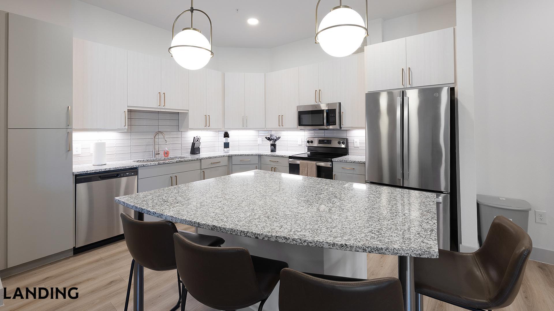 Building Photo - 13701 Montfort Dr