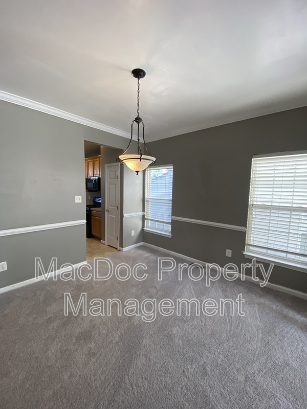 Building Photo - 5619 Joshua Tree Cir