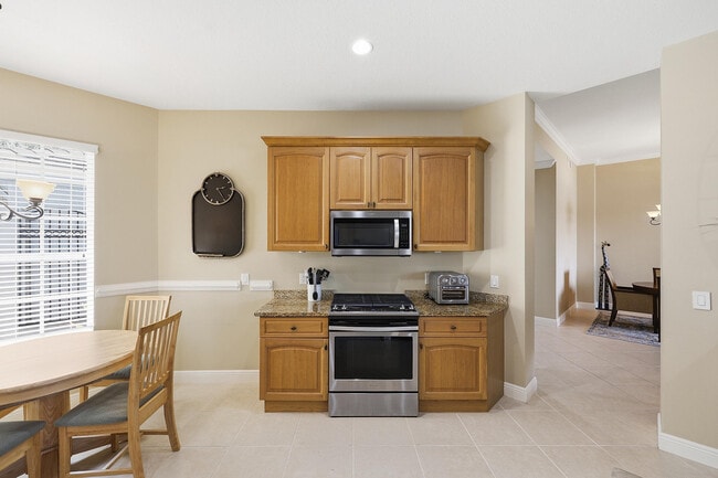 Building Photo - 9243 Tesoro Ln