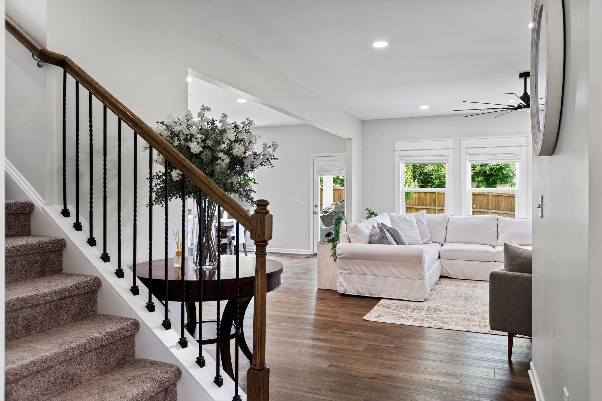 Building Photo - 1224 Arroyo Dr