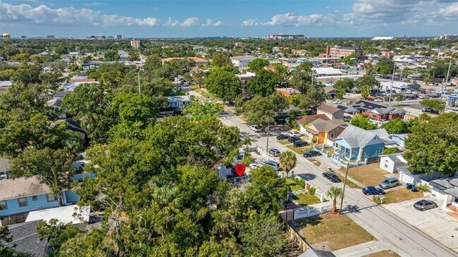 Building Photo - 2116 W St Louis St