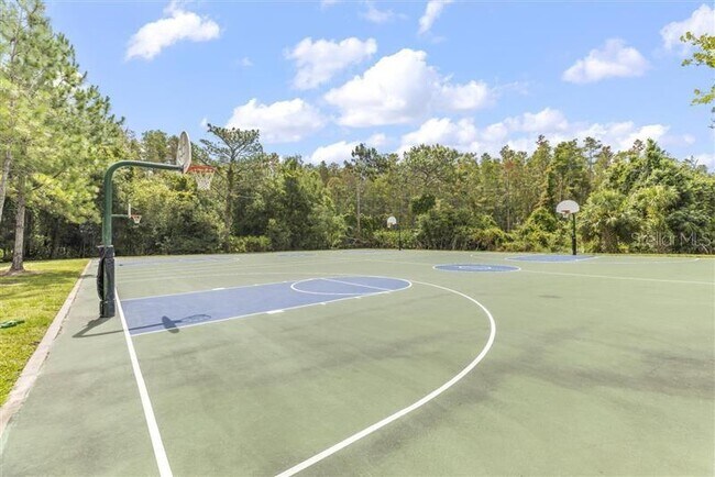 Building Photo - 1117 Hillhurst Dr