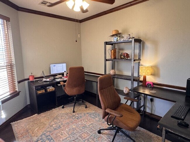 Building Photo - 3 bed plus office , 3 car garage with storm shelter, shop with electric and covered patio in Moor...