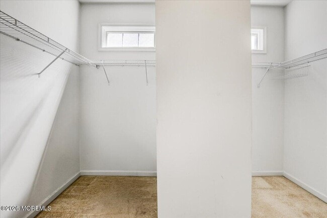 Building Photo - 3 Vancleve Rd