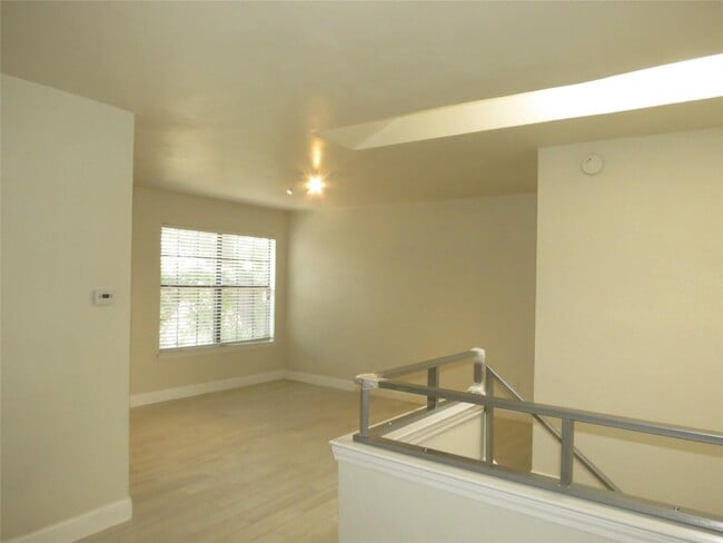 Building Photo - 5757 E University Blvd