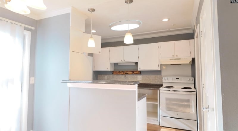 Building Photo - 529 Cambout St