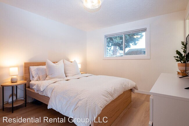 Building Photo - 3 br, 1.5 bath House - 606 N Grant Street