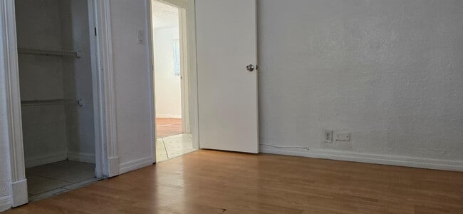 Building Photo - 112 Newton Rd