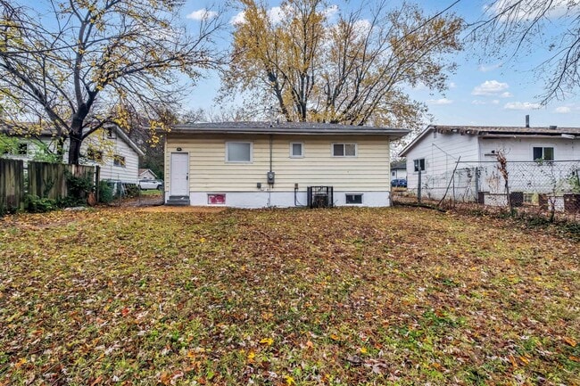 Building Photo - Now Available – Section 8 Welcome