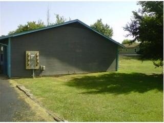 Building Photo - 102 Gregory St