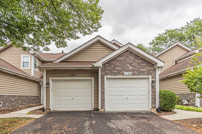 Building Photo - 1126 Regency Dr