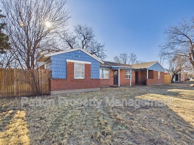 Building Photo - 2805 Duncan Dr