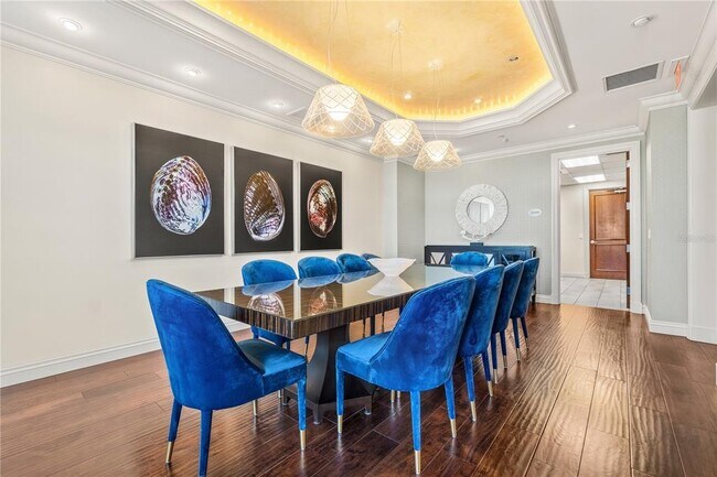 Building Photo - 331 Cleveland St