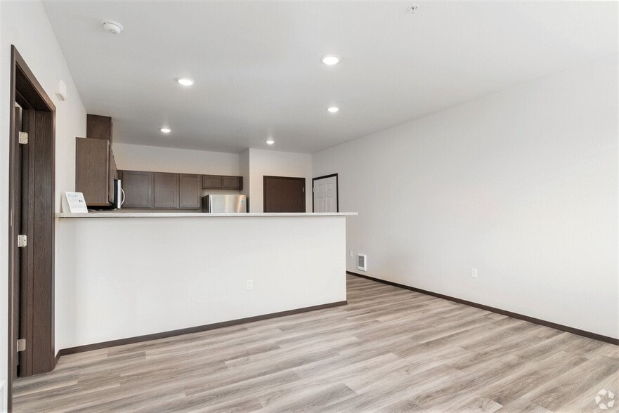 Building Photo - Carnahan West