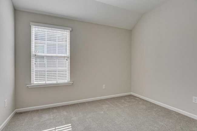 Building Photo - 5006 Copse Dr