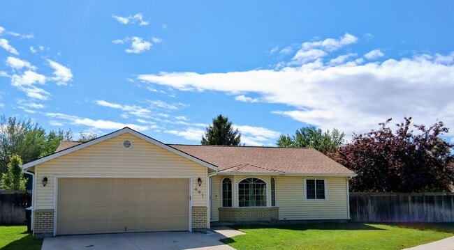 Primary Photo - Kuna House