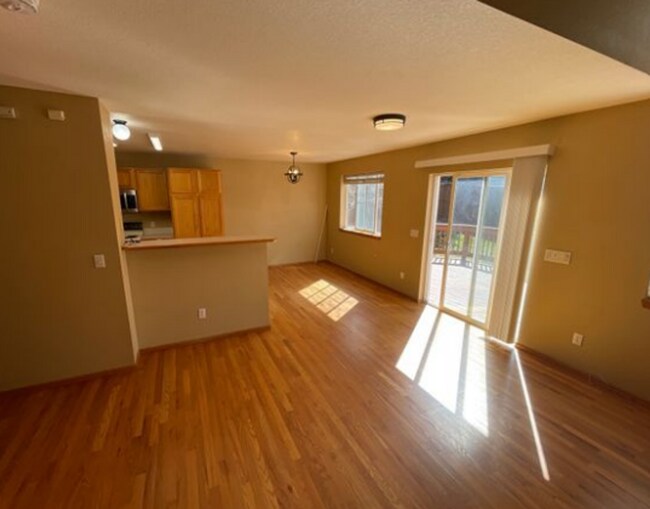 Building Photo - 10449 Hollyhock Court