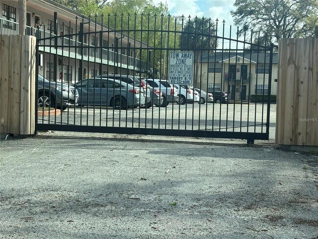 Building Photo - 12403 Hibiscus Oak Pl