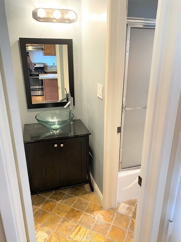 Building Photo - 100 Cliff Dr