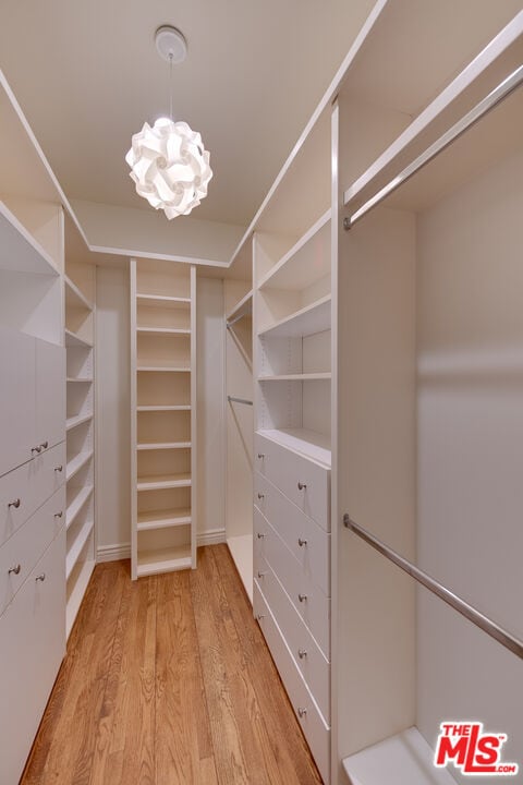 Building Photo - 9530 Hidden Valley Rd