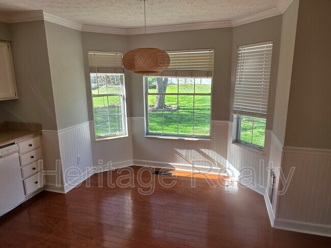 Building Photo - 5509 Springridge Ln