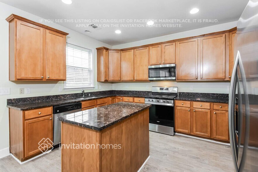 Building Photo - 1712 Sahale Falls Dr