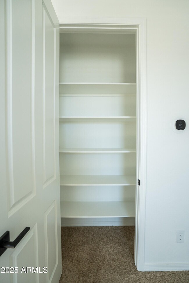 Building Photo - 4368 N Pioneer Dr