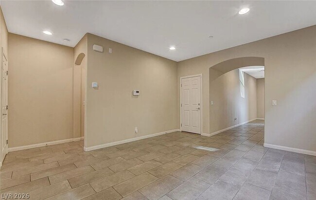 Building Photo - 2934 Caxton Grove Dr