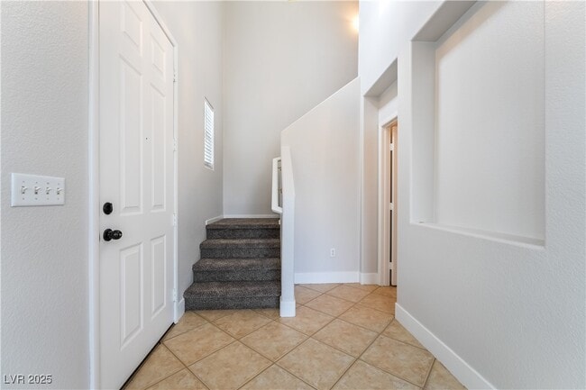 Building Photo - 1242 La Ballena Trail