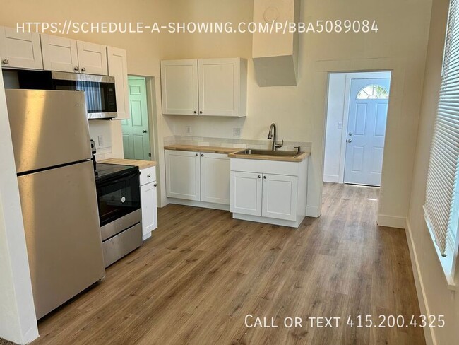 Primary Photo - Pet Friendly 3 Bedroom in Salinas