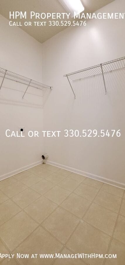 Building Photo - 277 Woodhaven Dr