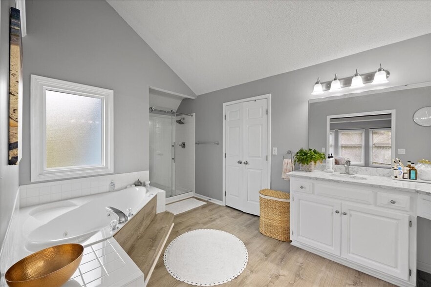 Master Bath - 8004 W 146th St