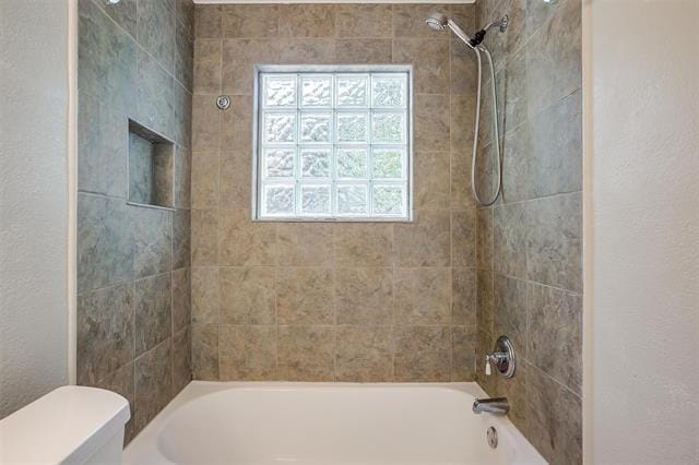 Building Photo - 4231 S Cresthaven Rd