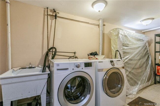 Building Photo - 39 Croydon Rd