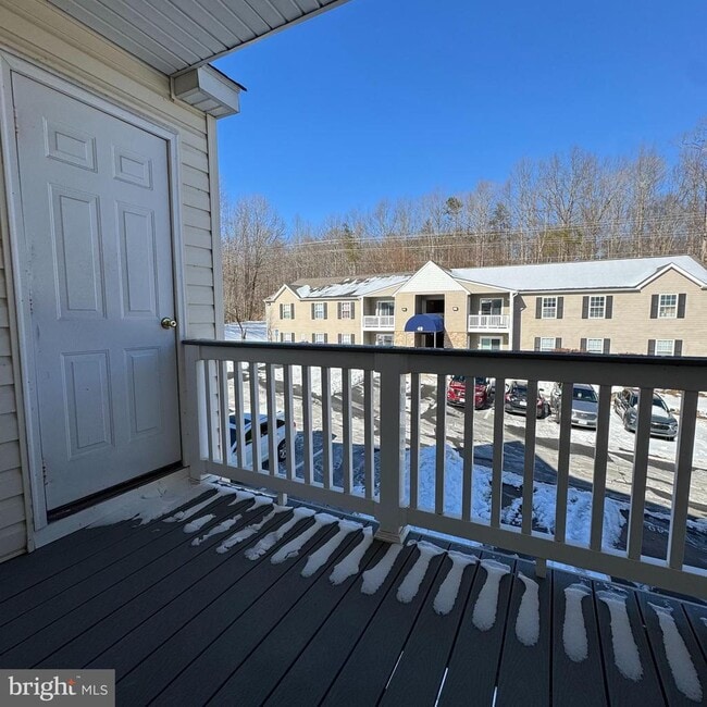 Building Photo - 41 Smokewood Ct