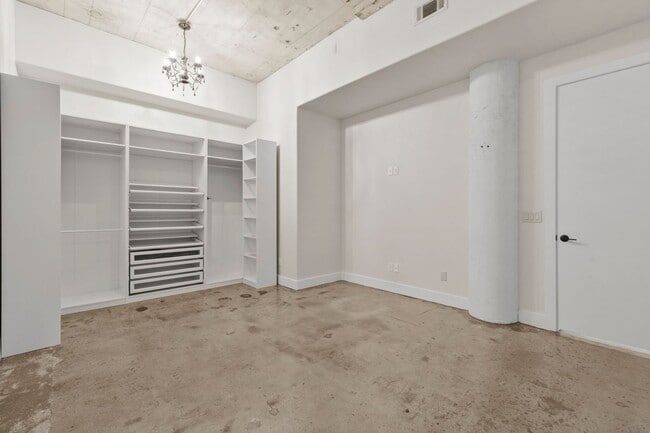 Building Photo - Modern Industrial Loft in the Heart of EADO!