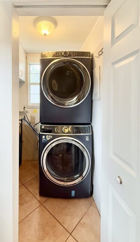 Building Photo - 909 W Fribley St