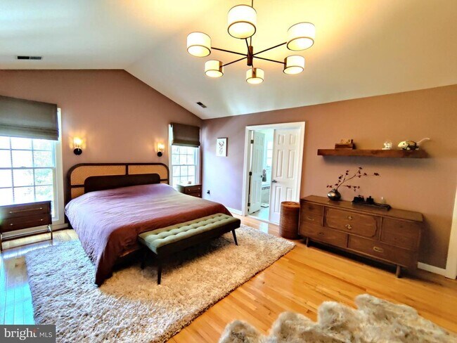 Building Photo - 7500 Tahoe Ct