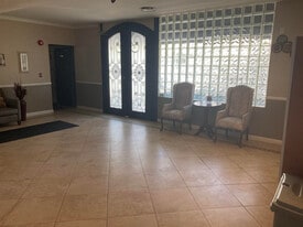 Building Photo - 11252 Peach Grove St