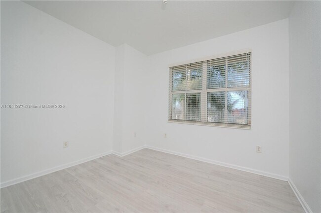 Building Photo - 11501 NW 89th St