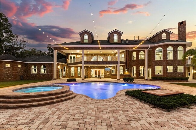 Building Photo - 1501 Lake Markham Rd