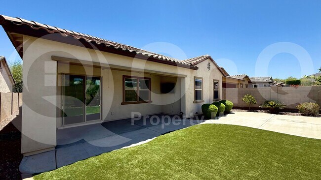 Building Photo - 20508 W Carlton Manor