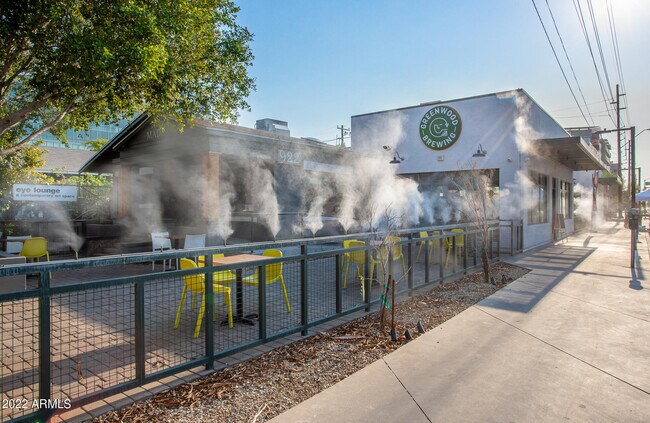 Building Photo - 805 4th Ave