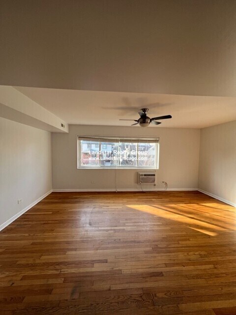 Primary Photo - 1523 W Jarvis Ave