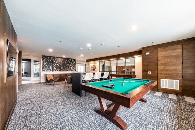 Building Photo - 135 Foremost Dr